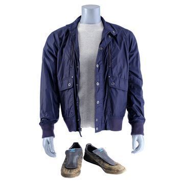 Lot # 1492 : TWILIGHT (2008) - Edward Cullen's Multnomah Falls Costume Components