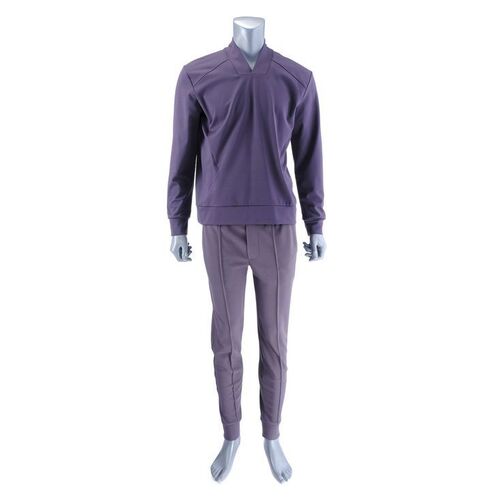 Lot # 11: Jean-Luc Picard (Patrick Stewart) Chateau Picard Sleepwear