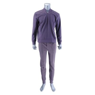 Lot # 11: Jean-Luc Picard (Patrick Stewart) Chateau Picard Sleepwear