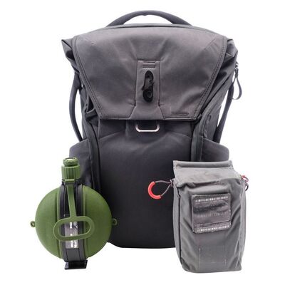 Lot # 142: Cristobal Rios (Santiago Cabrera) La Sirena Backpack