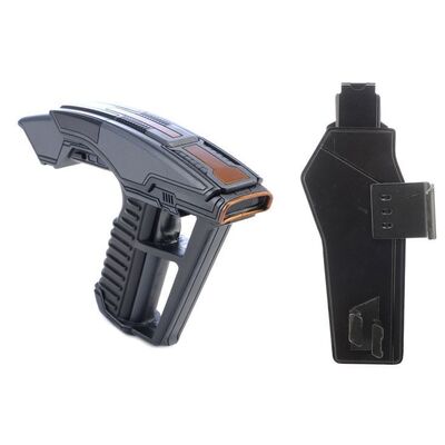 Lot # 183: Federation Starfleet Light-Up Phaser and Holster