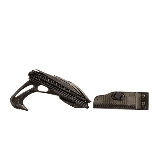 Lot # 199: Romulan Static Disruptor and Holster