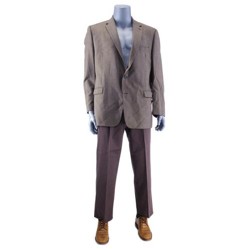 Lot # 269: Agent Wells (Jay Karnes) Suit