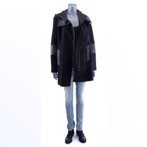Lot #74: MARVEL'S JESSICA JONES (T.V. SERIES, 2015 - 2019) - Jessica Jones' Kilgrave Child Possession Costume