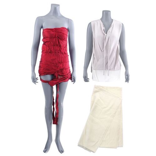 Lot #279: MARVEL'S THE DEFENDERS (T.V. SERIES, 2017) - Elektra Natchios' Wrap and Alexandra Reid's Taming Costume Components
