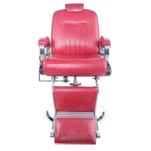 Lot #371: MARVEL'S LUKE CAGE (T.V. SERIES, 2016 - 2018) - Pop's Barber Shop Chair