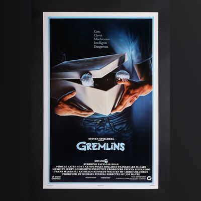 Lot #141 - GREMLINS (1984) - US One-Sheet - Advance, 1984