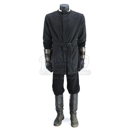 THE 13TH WARRIOR (1999) - Ahmed ibn Fahdlan's (Antonio Banderas) Wendol Cave Costume