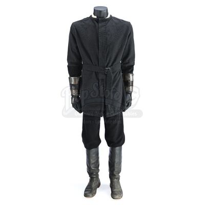 THE 13TH WARRIOR (1999) - Ahmed ibn Fahdlan's (Antonio Banderas) Wendol Cave Costume