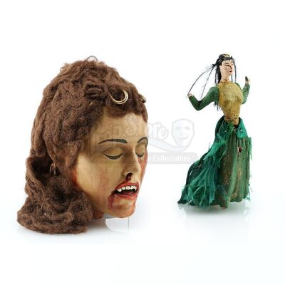 BRAM STOKER'S DRACULA (1992) - Elisabeta (Winona Ryder) Miniature Puppet and Dracula's Bride (Florina Kendrick) Miniature Decapitated Head