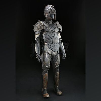 THE CHRONICLES OF RIDDICK (2004) - Vaako's (Karl Urban) Gold Armor