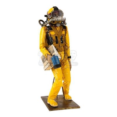 JAMES BOND: FOR YOUR EYES ONLY (1981) - James Bond (Roger Moore) Scuba Diver Model Miniature