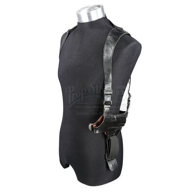 JAMES BOND: DIE ANOTHER DAY (2002) - James Bond's (Pierce Brosnan) Shoulder Holster