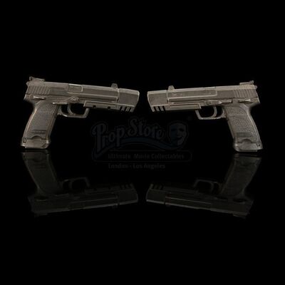 LARA CROFT TOMB RAIDER: THE CRADLE OF LFIE (2003) - Lara Croft's (Angelina Jolie) H&K USP Pistols