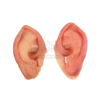 THE LORD OF THE RINGS (2001-2003) - Frodo's (Elijah Wood) Hobbit Ears