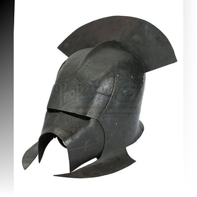 THE LORD OF THE RINGS (2001-2003) - Crew-Made Metal Uruk-hai Swordsman Helmet