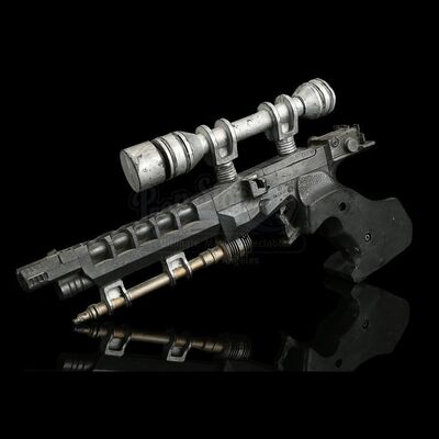STAR WARS: THE PHANTOM MENACE (1999) - Production-Made Stunt S-5 Naboo Blaster
