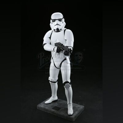 STAR WARS: A NEW HOPE (1977) - Don Post Stormtrooper Statue