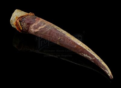 STAR WARS: RETURN OF THE JEDI (1983) - Sarlaac Tooth