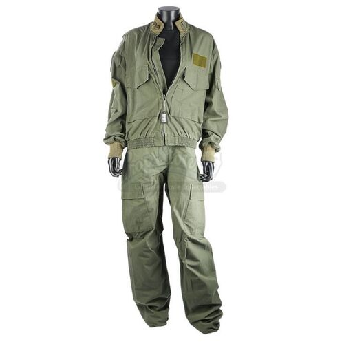 STARGATE SG-1 (TV 1997 - 2007) - Samantha Carter's (Amanda Tapping) Uniform and Dog Tag