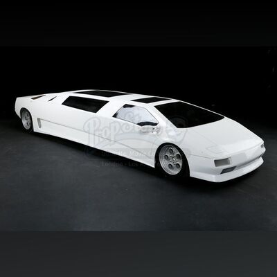 TEAM AMERICA: WORLD POLICE (2004) - Spottswoode's Lamborghini Diablo Limousine Model Miniature