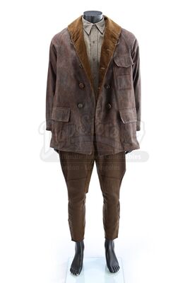 THERE WILL BE BLOOD (2007) - Daniel Plainview's (Daniel Day-Lewis) Riding Costume