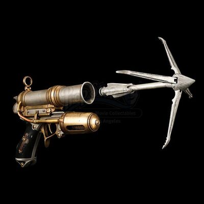 VAN HELSING (2004) - Van Helsing's (Hugh Jackman) Hero Grappling Gun