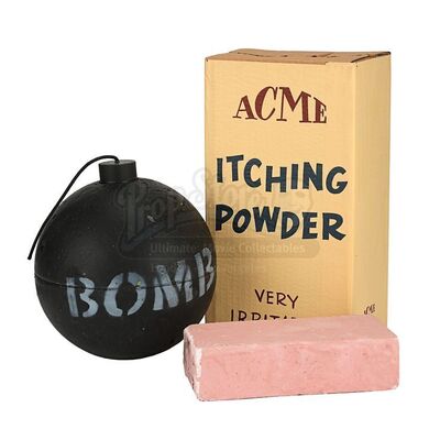 WHO FRAMED ROGER RABBIT (1988) - Acme Itching Powder, Bomb and Brick