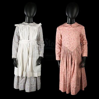 THE WOMAN IN BLACK (2012) - Fisher Sisters' Dresses