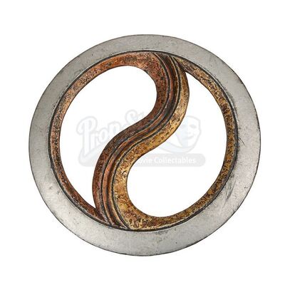 XENA: WARROR PRINCESS (TV 1995-2001) - Xena's (Lucy Lawless) Balanced Chakram Weapon