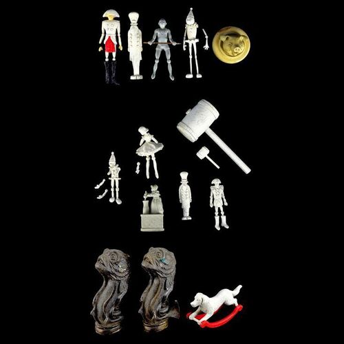 Lot # 11: A.I. ARTIFICIAL INTELLIGENCE (2001) - Set of Coney Island Model Miniature Prototypes