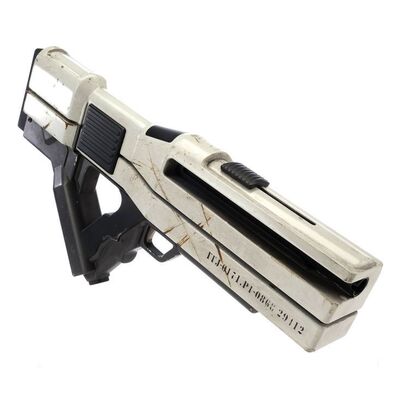 Lot # 224: DIVERGENT SERIES: ALLEGIANT, THE (2016) - Wall-Climbing Gun