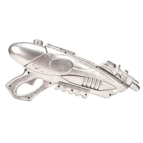 Lot # 519: MEN IN BLACK II (2002) - Gun
