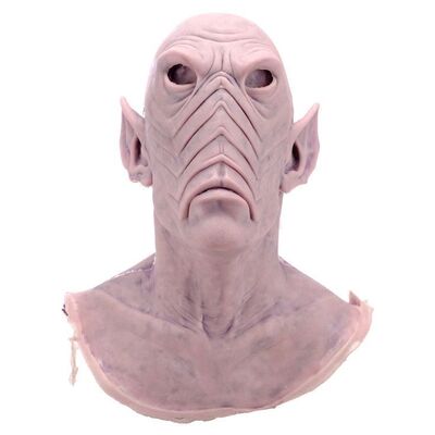 Lot # 527: MEN IN BLACK 3 (2012) - 1969 Twilight Alien's Mask