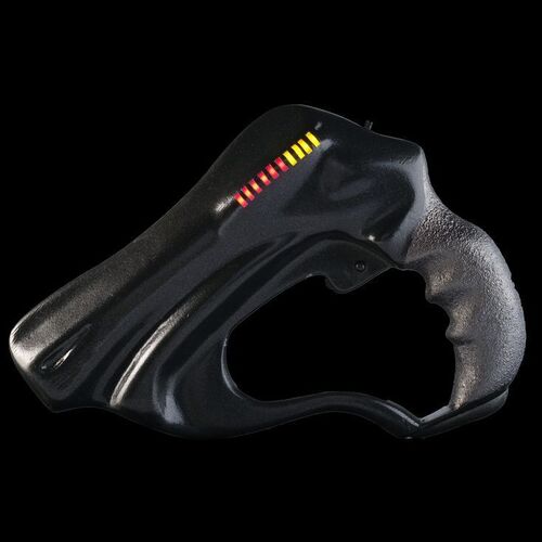 Lot # 646: SEAQUEST DSV (T.V. SERIES, 1993 - 1996) - Light-Up Pulse Pistol