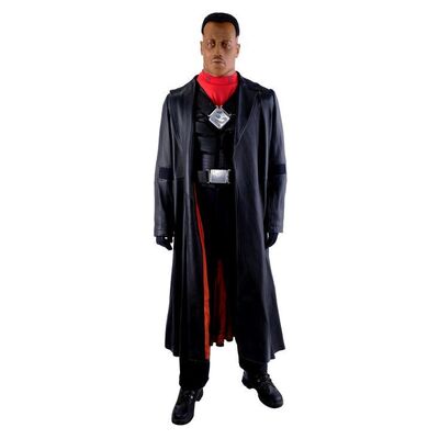 Lot #64 - Blade's (Wesley Snipes) Costume Display ### BLADE: TRINITY (2004)