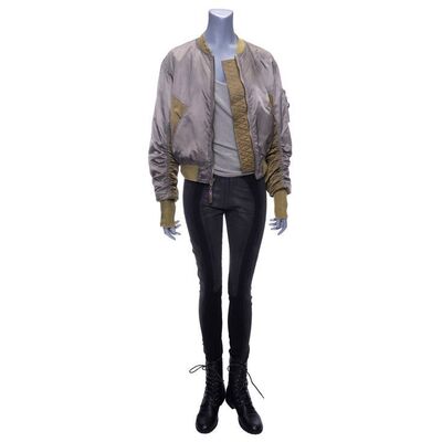 Lot #158 - Major's Bomber Jacket Costume ### GHOST IN THE SHELL (2017)
