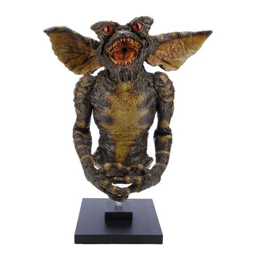 Lot #198 - Director Joe Dante's Gremlin Puppet ### GREMLINS (1984)