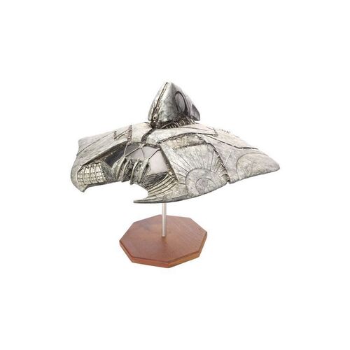 Lot #221 - Production-Made 24-Inch Alien Attacker Model Miniature ### INDEPENDENCE DAY (1996)