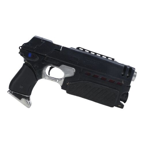 Lot #252 - Deactivated Blank-Firing Lawgiver Mark II Pistol ### JUDGE DREDD (1995)
