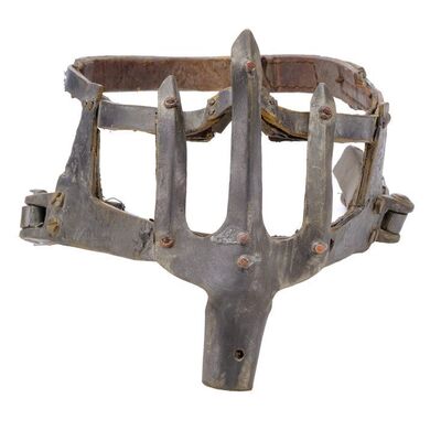 Lot #276 - Max Rockatansky's (Tom Hardy) Muzzle ### MAD MAX: FURY ROAD (2015)