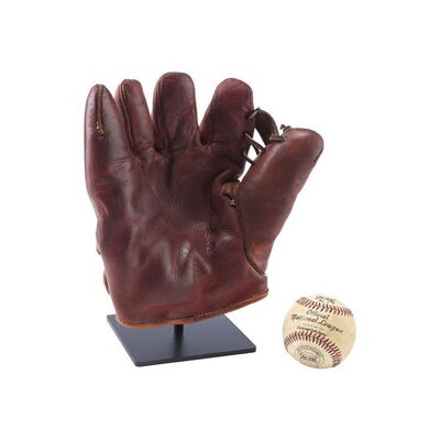 Lot #300B - Roy Hobbs' (Robert Redford) Custom-Made Left Hander's Period Fielding Glove and Ball ### NATURAL, THE (1984)