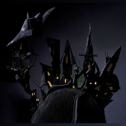 Lot #304 - Screen-Matched Halloween Town Skyline Model Miniature ### NIGHTMARE BEFORE CHRISTMAS, THE (1993)