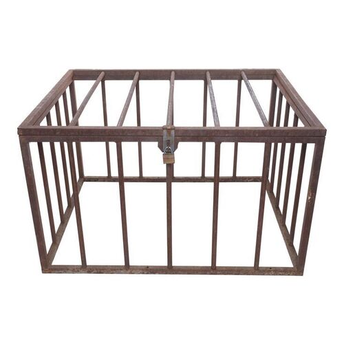 Lot #322 - The Gimp's (Stephen Hibbert) Cage ### PULP FICTION (1994)