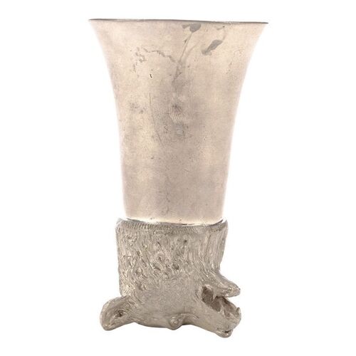 Lot #330 - Nome King's (Nicol Williamson) Bear's Head Cup ### RETURN TO OZ (1985)