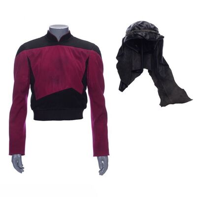 Lot #376 - Wesley Crusher's (Wil Wheaton) Screen-Matched Head Wrap and Command-Division Tunic ### STAR TREK: THE NEXT GENERATION (TV SERIES, 1987-1994)