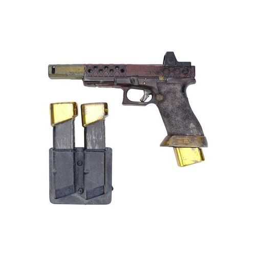 Lot #463 - Deadshot's (Will Smith) Stunt ZEV Pistol and Magazines ### SUICIDE SQUAD (2016)