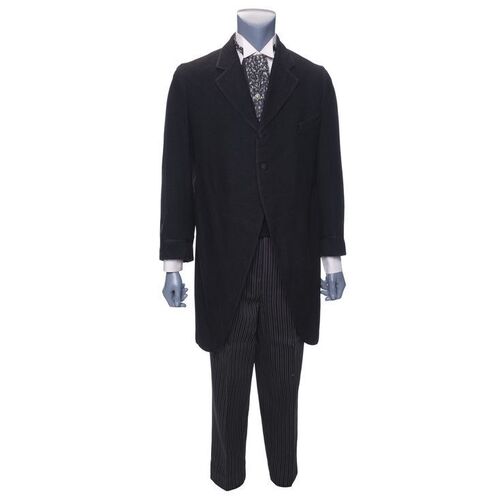 Lot #580 - Tucker Cobblepot's (Paul Reubens) Costume ### BATMAN RETURNS (1992)