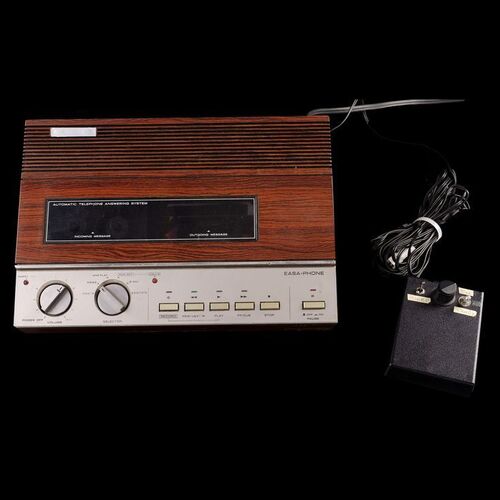 Lot #609 - The Dude's (Jeff Bridges) Light-Up Answering Machine ### BIG LEBOWSKI, THE (1998)