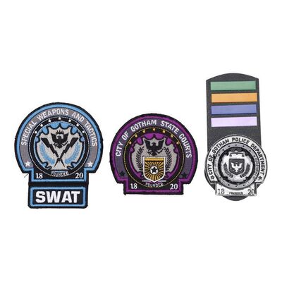 Lot #729 - Set of Gotham Law Enforcement Patches and Badge ### DARK KNIGHT, THE (2008)